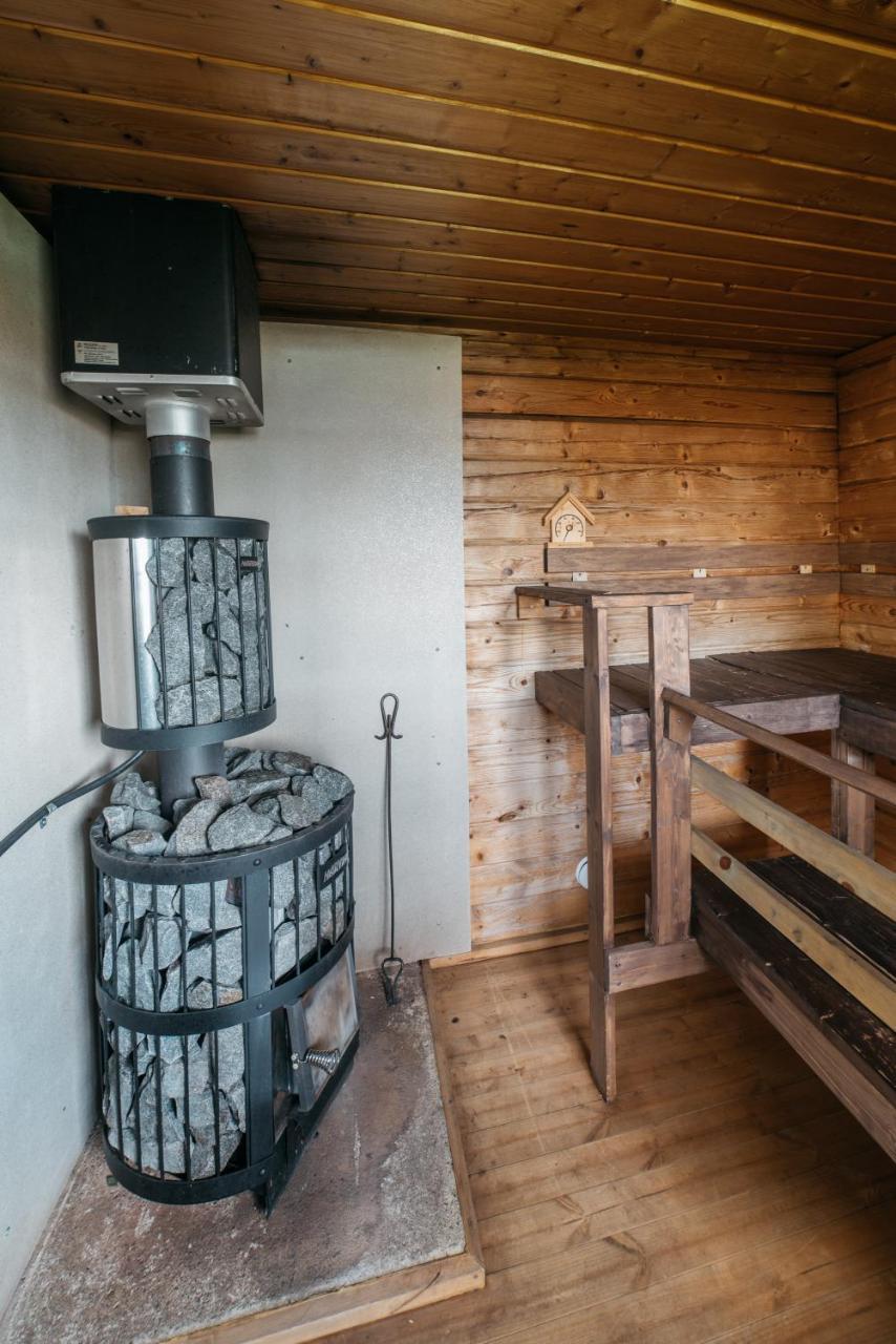 Jokiniemen Matkailu Cottages Tolva  Eksteriør billede